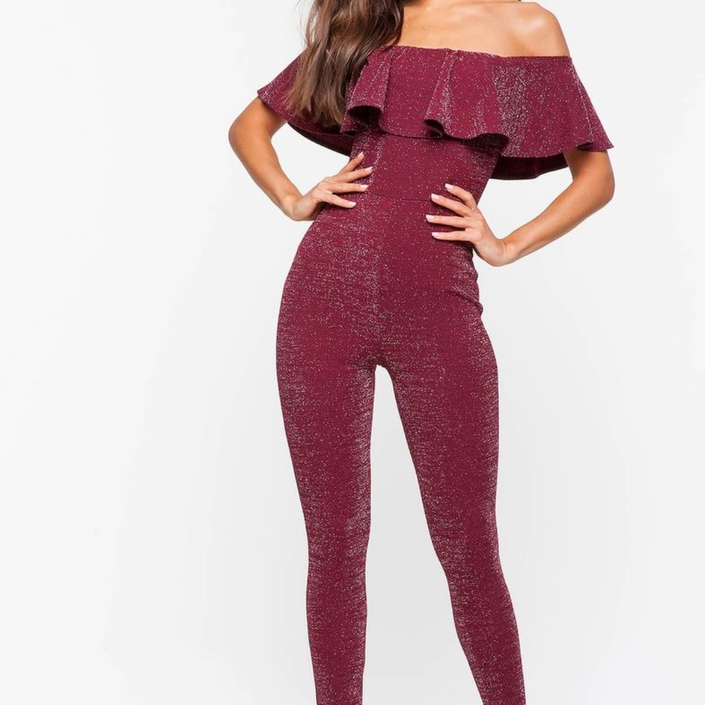 Shop17 Sleeveless Glitter Jumpsuit - Wine